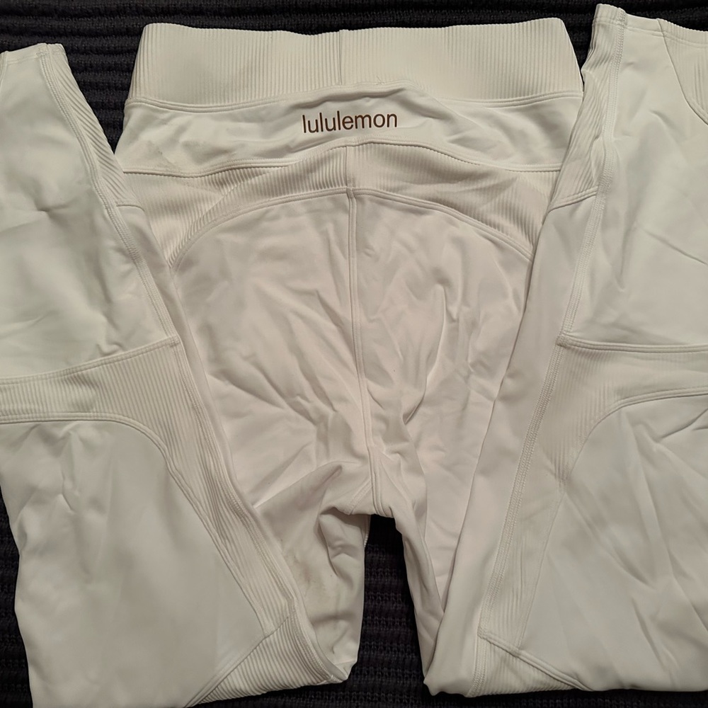 Lululemon leggings